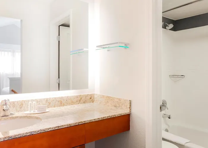 Hotel Chicago 3*